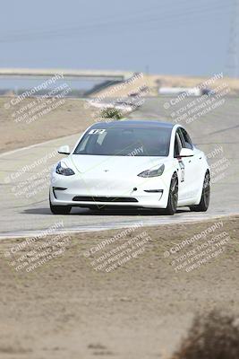 media/Oct-19-2025-Speed Ventures (Sun) [[a6e7fe67be]]/TC B/Session 2 (Outside Grapevine)/